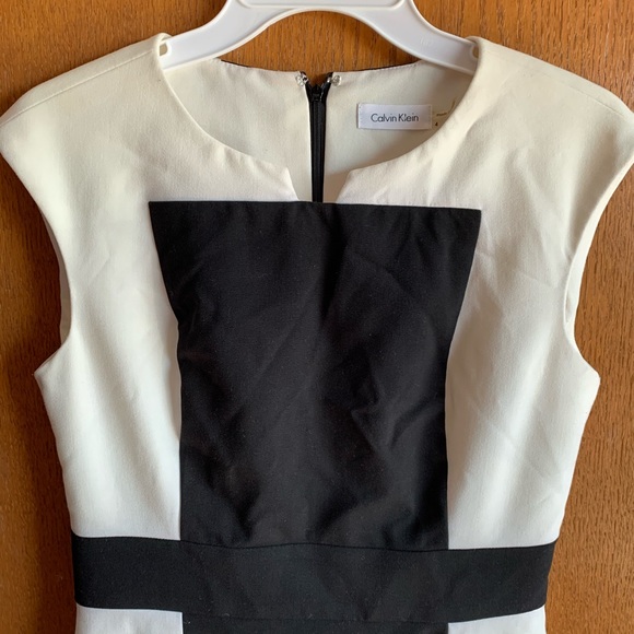 NWOT Calvin Klein Dress - Picture 2 of 5